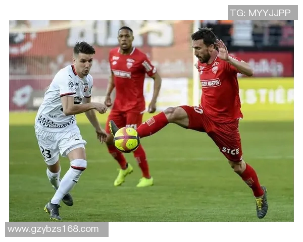 埃因霍温与瓦尔韦激战正酣谁能在这场较量中脱颖而出 埃因霍温与瓦尔韦激战正酣谁能在这场较量中脱颖而出